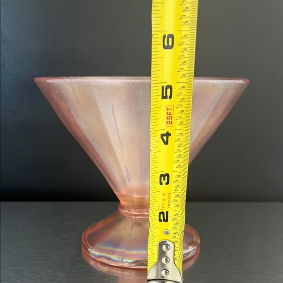 Vintage 1960s Iridescent Pink Stretch Glass Compote Bowl / Trinket Dish - Picture 7 of 8